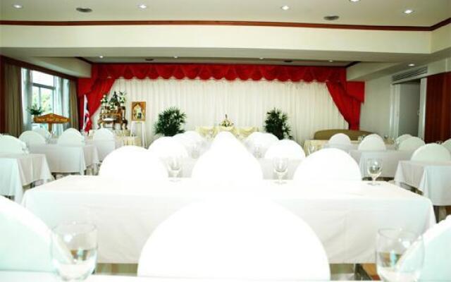 Riverview Place Hotel