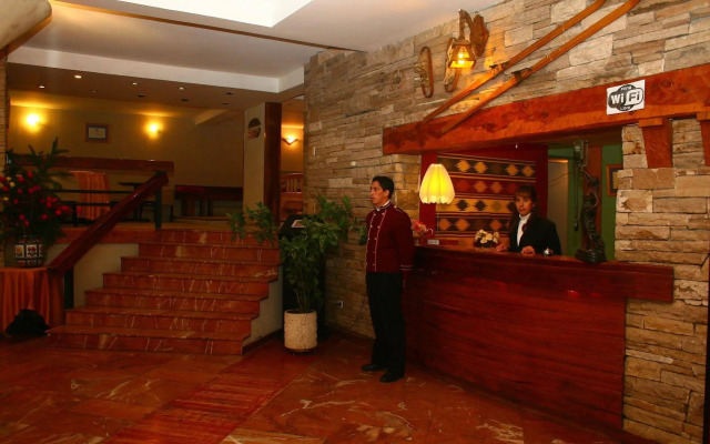 Las Piedras Apart Hotel