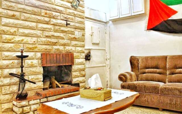 Friends Hostel.Area B