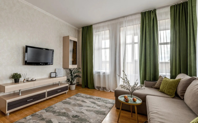 Apartments on 96 Bukharestskaya Street