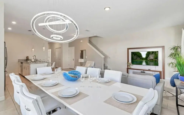 Your 5bdr House w Pool - 4959