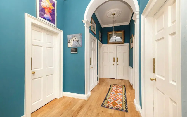Luxury Family Flat in Edinburgh New Town
