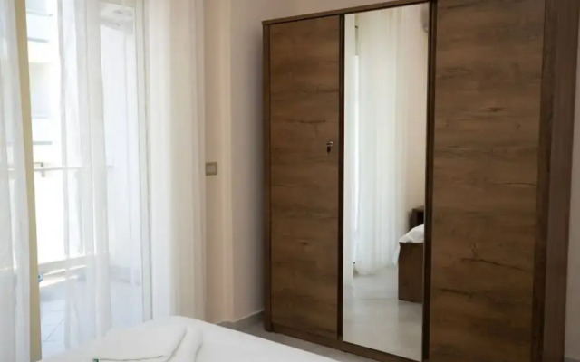 Central Seaview Apartment
