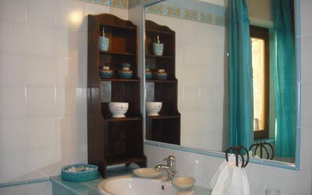 Casannunziata - appartamento con 2 camere no cucina