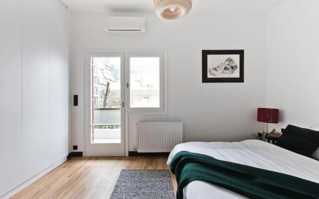 110m² art & tech flat, perfect for digital nomads
