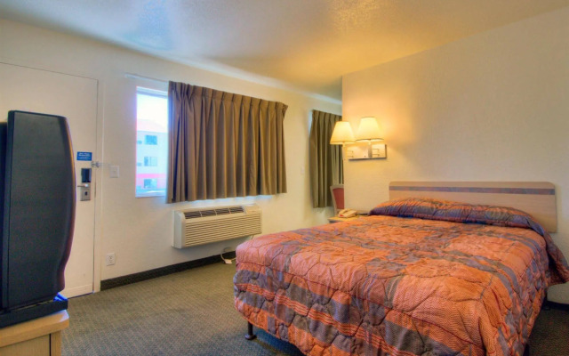 Motel 9 Las Cruces