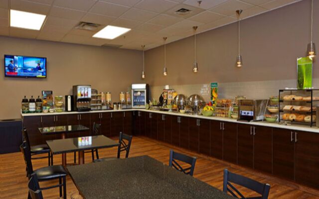 Quality Inn and Suites