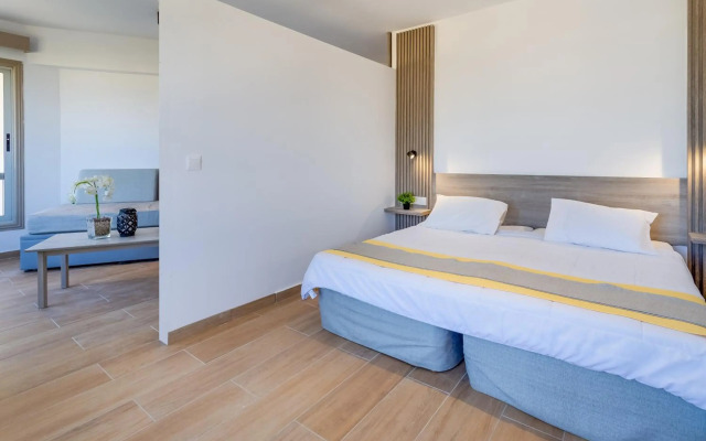 Toxotis Hotel