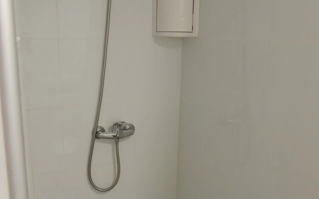 Asher's Apartments