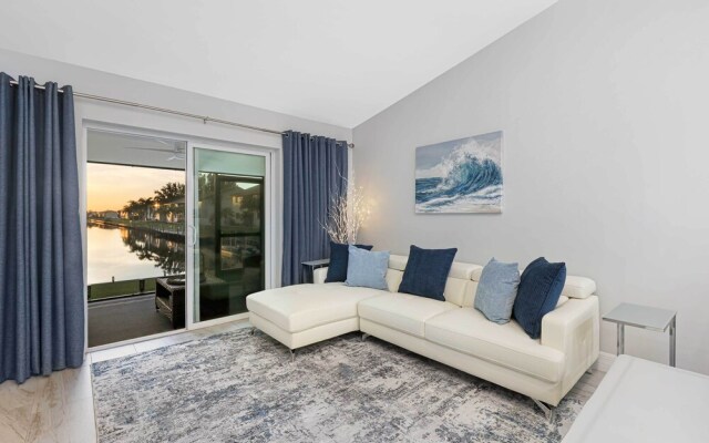 Cape Coral Duplex: Pool, Hot Tub, & Sunrise Views