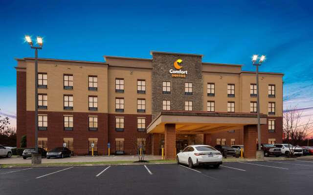 Comfort Suites Nashville near Percy Priest Lake