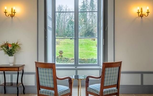 Chateau de Charnizay