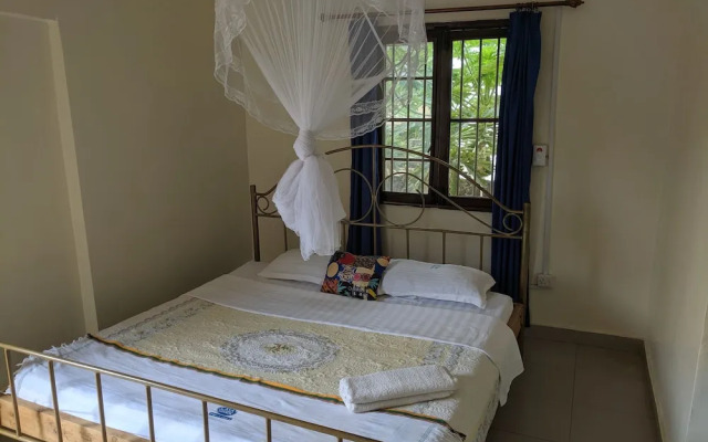 Casa Del Turista
