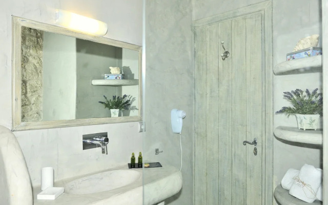 Villa Ermis- Mounty Island Villas