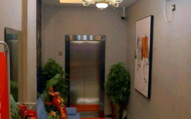 Junyi Hotel(Xi'an Dayanta North Square Branch)