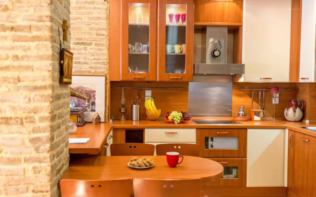 Athenian Luxury House