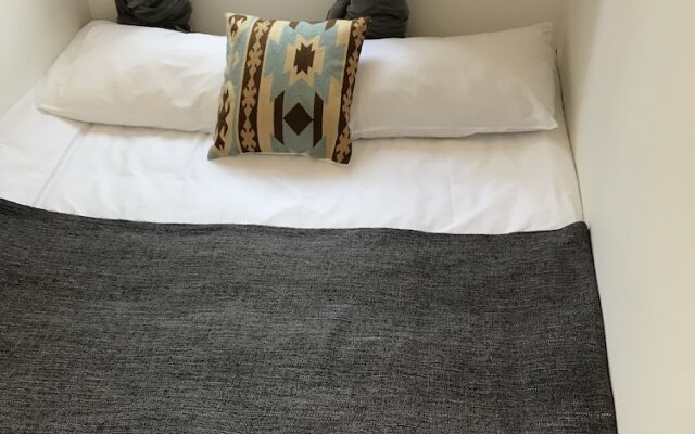 VK House No.5 Jingan Temple