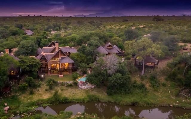 Lukimbi Safari Lodge