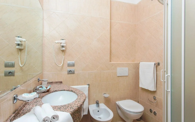 Hotel Caravelle
