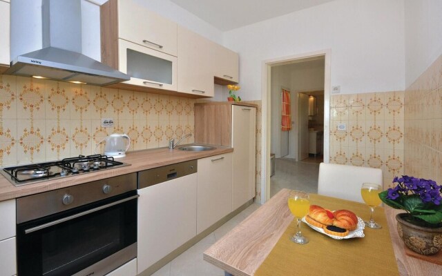 Nice Home in Hvar With Wifi and 1 Bedrooms