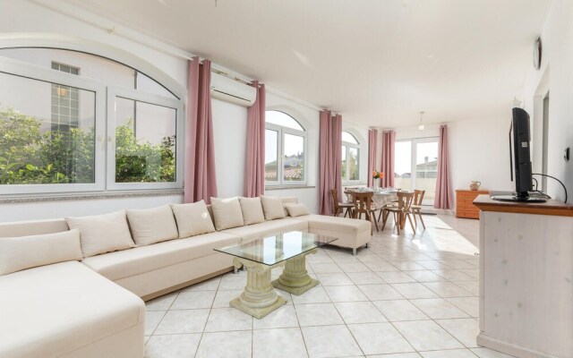 Nice Home in Pula With Wifi and 3 Bedrooms