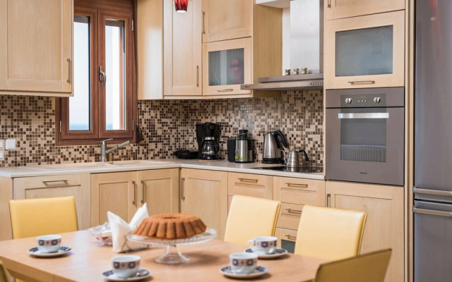Caneva Luxury Villa