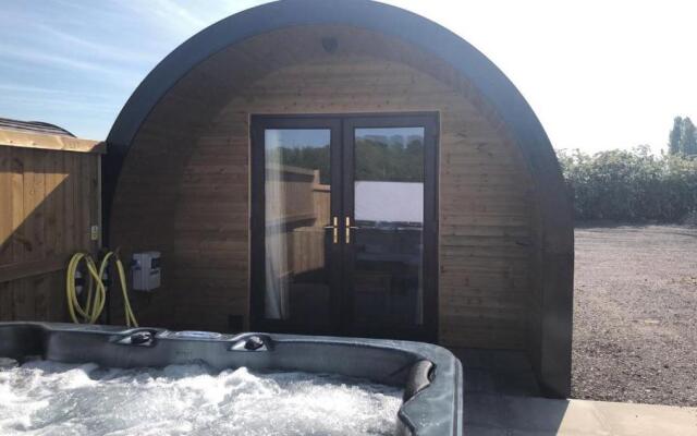 Superior glamping pod with hot tub