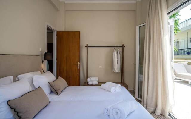 Sofia's Lemontree 3-bed House in Agios Nikolaos