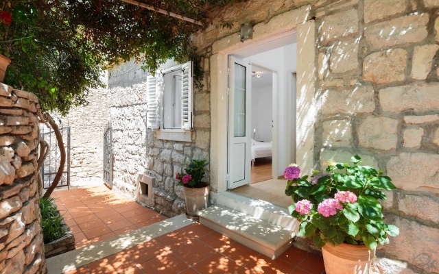 Holiday house Gita - peacefull and comfortable Sutivan, Island Brac
