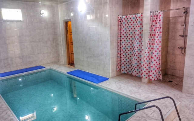 F Garden Hotel