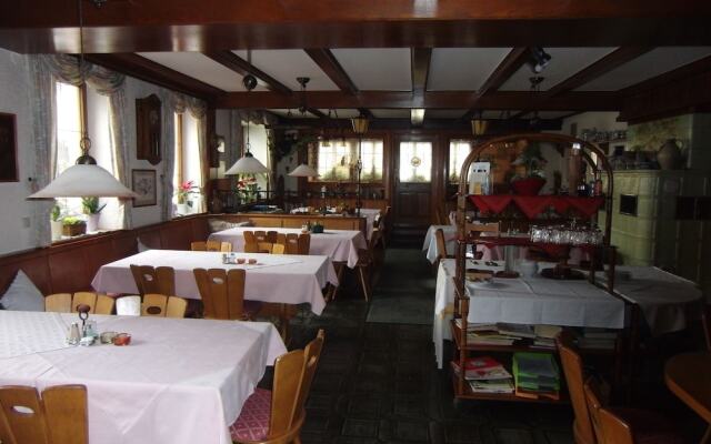 Gasthaus-Pension zur Linde