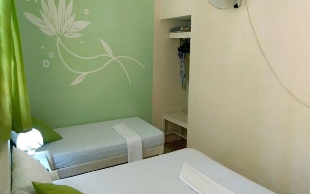 Hostal Esquerra 289 TRINIDAD