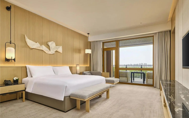 Secan Hotel Qingdao, Curio Collection By Hilton