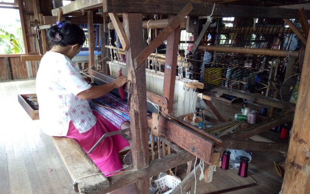 Weaver's Boutique Homestay