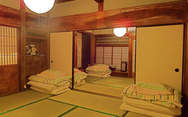 Kominka Sharehouse Hooju - Hostel