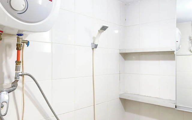 Homey And Strategic 2Br At Bassura City Apartment