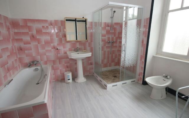 Impressive Villa With Sea View in Clohars-carnoët