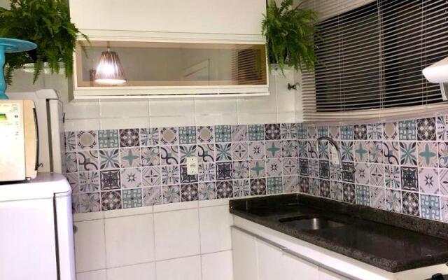 Linda casa frente mar pé na areia praia Flamengo