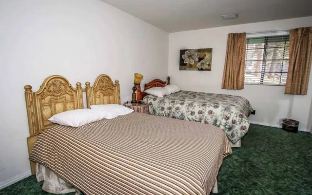 Family Fun Inn #1256
