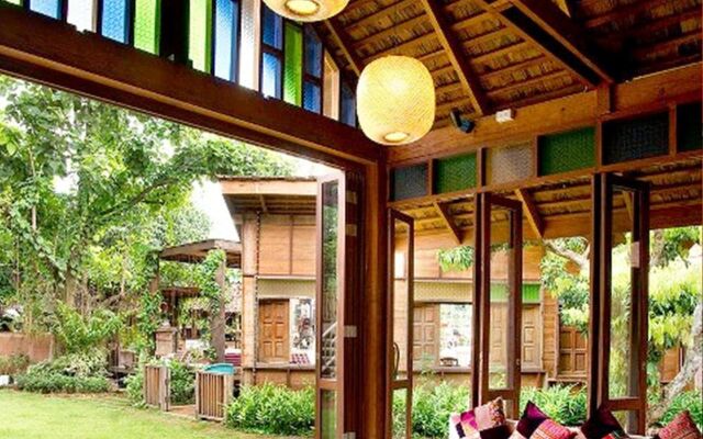 Hotel Des Artists Rose of Pai
