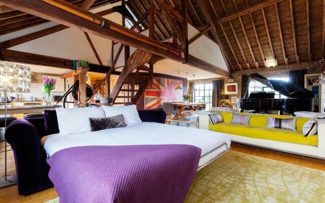 Warehouse Loft in London Bridge