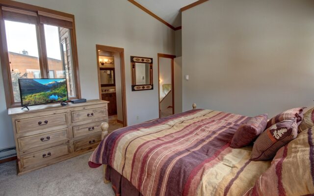 Tennis Townhomes 1314