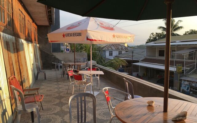 Bajo Nature Backpackers