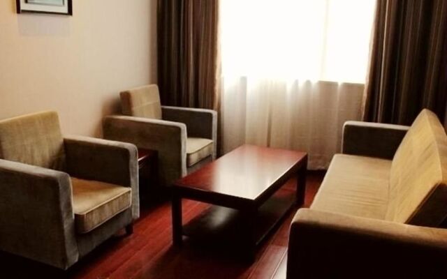 Jiujiang Golden Bay Holiday Hotel