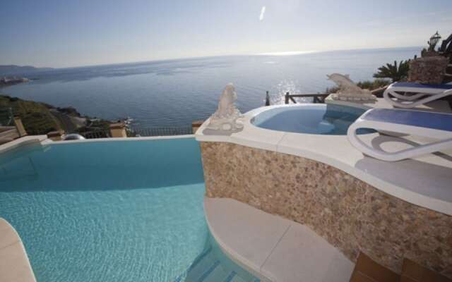 Villa Ventanas Mediterraneo Canovas Nerja