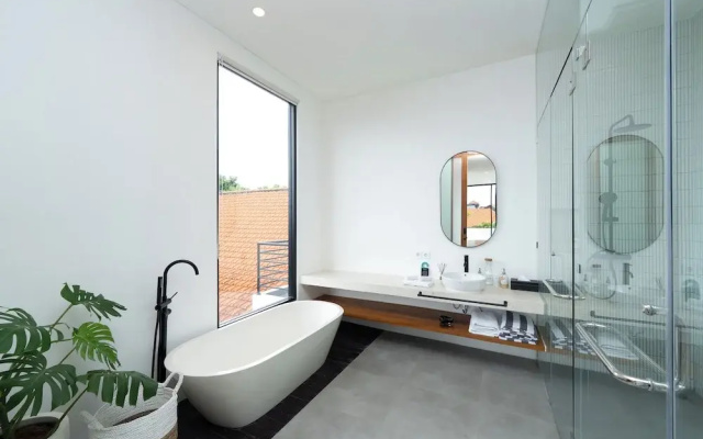 Villa Kalia by Pertama Stay