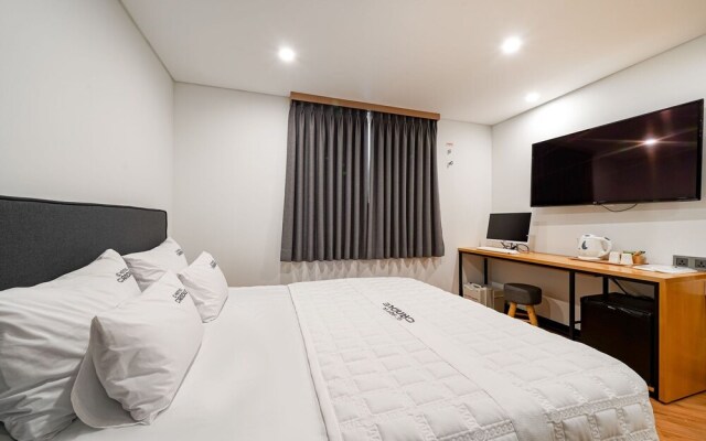 Busan Guseo-dong Candle