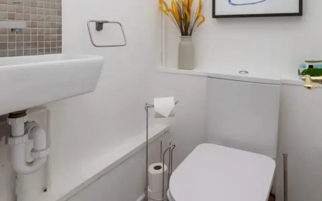 Spacious & Welcoming 4BD House - Kennington