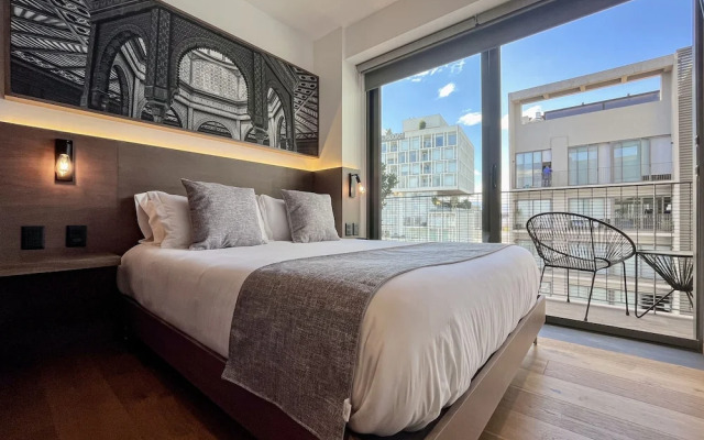 Lumina at Taman Condesa