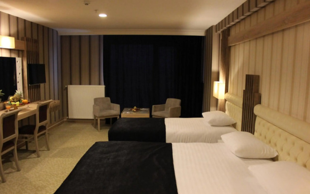 Neba Royal Hotel